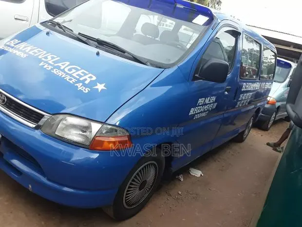 Toyota HiAce 2008 Blue · Photo 1