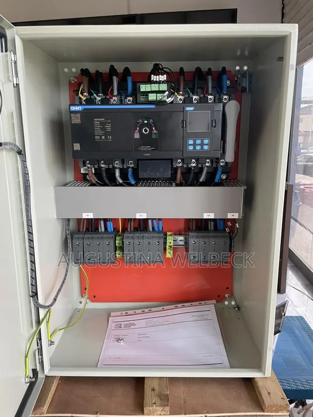 Automatic Changeover Panel (Complete)200amps · Photo 1