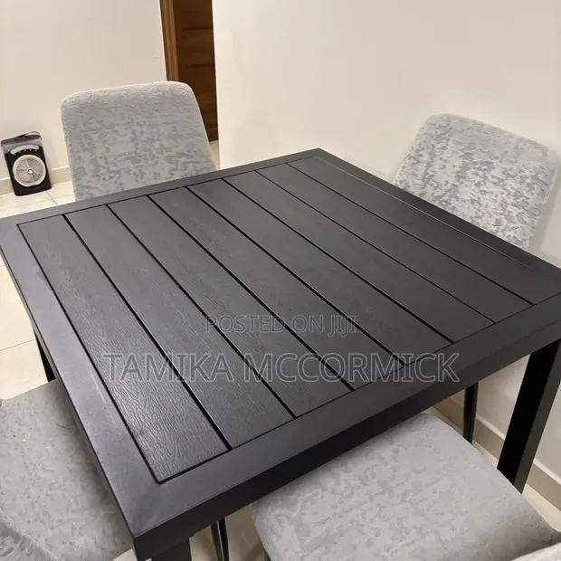 Dining Table With 4 Chairs · Photo 1