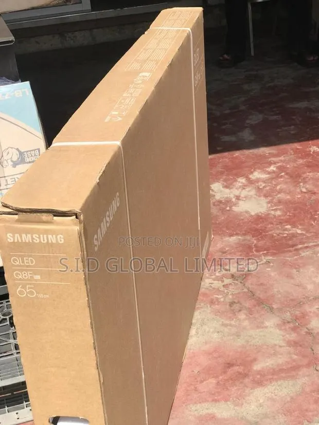 Get the Ultimate Samsung 65" Qled Smart Tv Experience · Photo 1