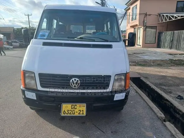 Volkswagen LT 2006 White · Photo 1