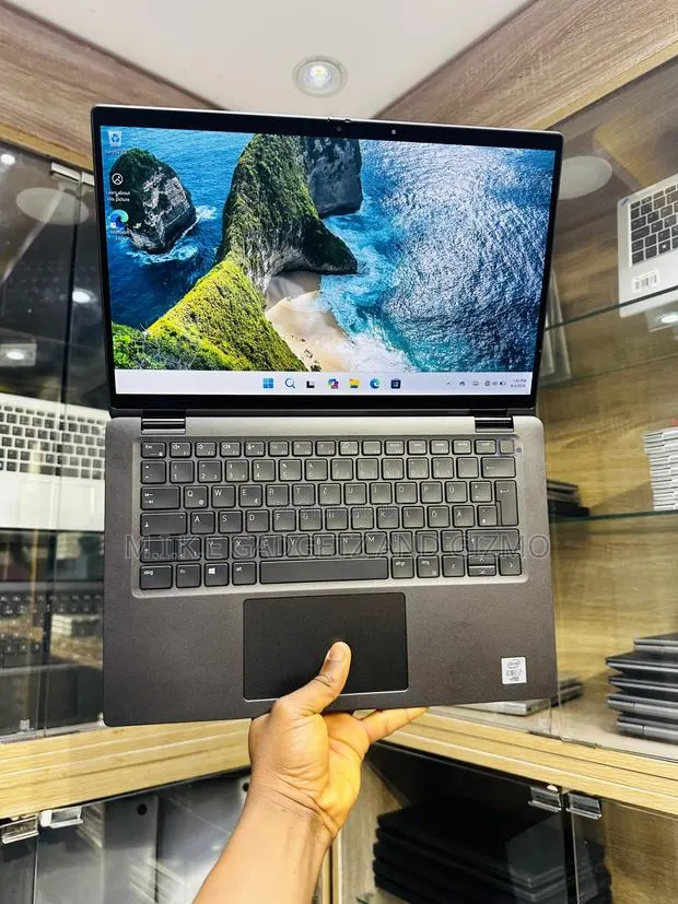 Laptop Dell Latitude 7410 16GB Intel Core i7 SSD 512GB · Photo 1