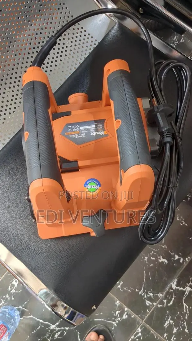 Kzubr Hand-Held Wall Planer · Photo 1
