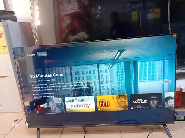 50” Google Tv – Premium Display + Easy Streaming 50 TCL TVS · Photo 1