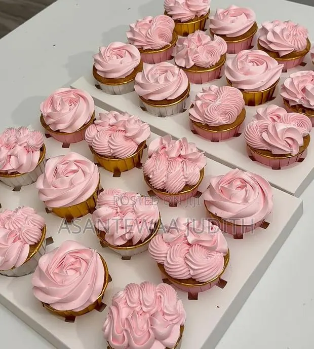 Cupcakes Perfect for Celebration or Gifting · Photo 1