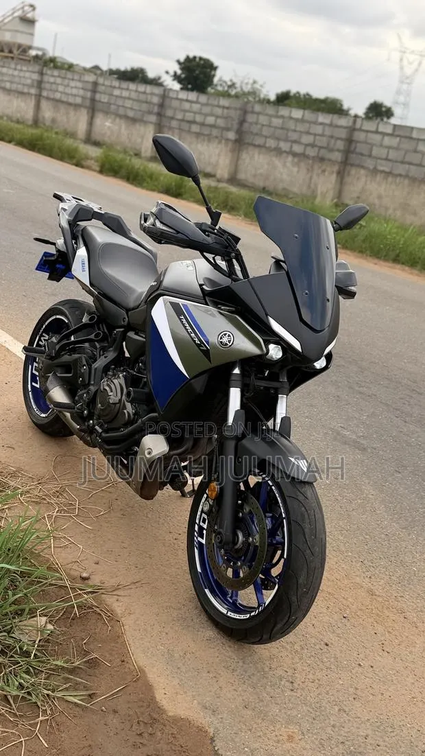 Yamaha 2024 Black · Photo 1