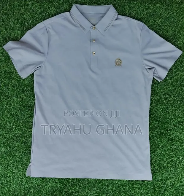 Classic Gentlemen Lacoste Top for Sale at Tryahu · Photo 1