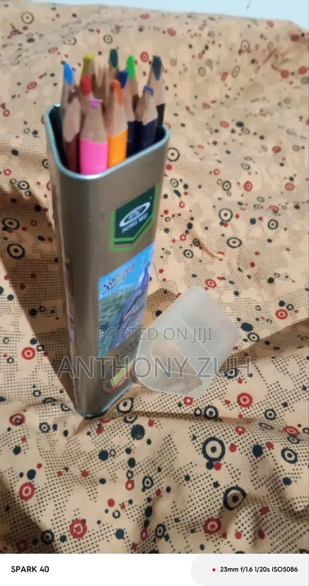 Colour Pencil · Photo 1