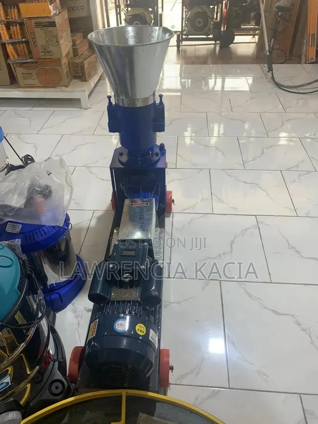 Pellet Machine · Photo 1