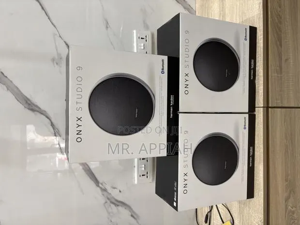 Fresh in Box Harman Kardon Onyx 9 Wireless Speaker. · Photo 1