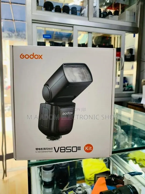 Classic Design Godox V850iii Camera Flash Light(BLACK). · Photo 1