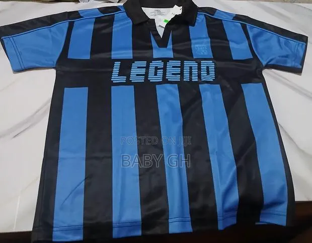 M S Vintage Football Jersey · Photo 1