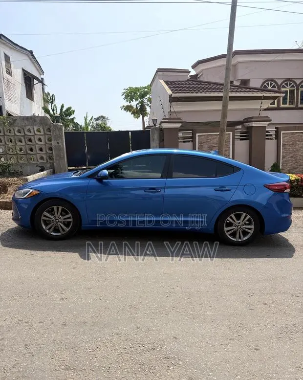 Hyundai Elantra SE Sedan FWD (2.0L 4cyl 6M) 2017 Blue · Photo 1