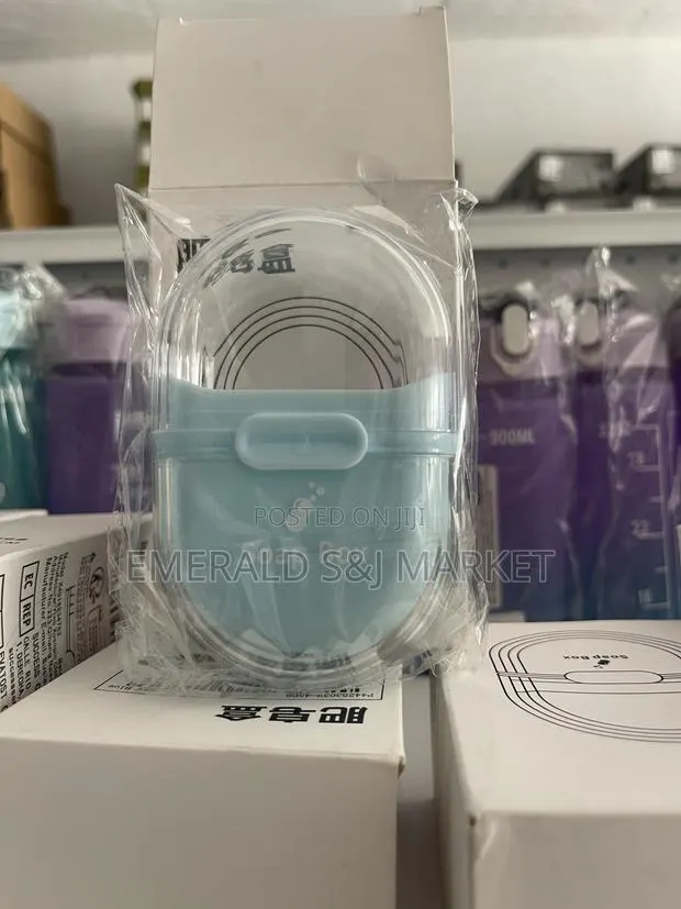 Cosmetic Travel Soap Box · Photo 1