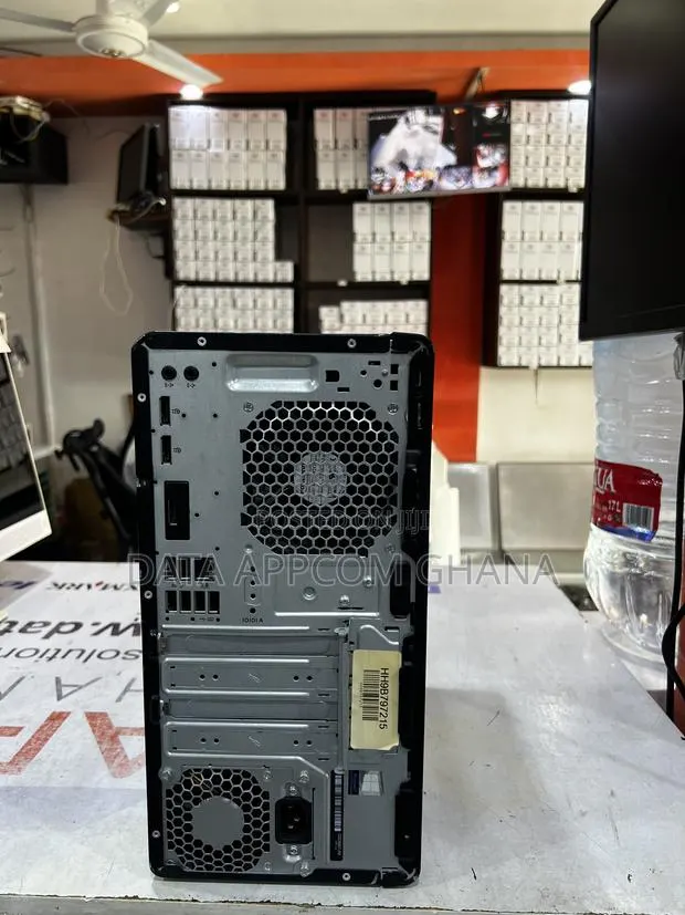 Desktop Computer HP EliteDesk 705 16GB AMD Ryzen 5 SSD 256GB · Photo 1