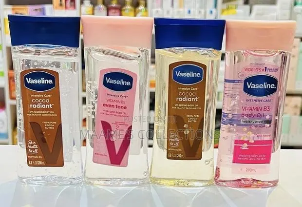 Vaseline Intensive Care Cocoa Radiant Body Oil · Photo 1