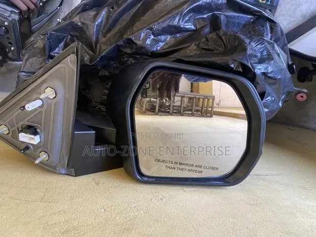 Toyota Tundra 2022 2023 2024 2025 2026 Driving Mirror · Photo 1