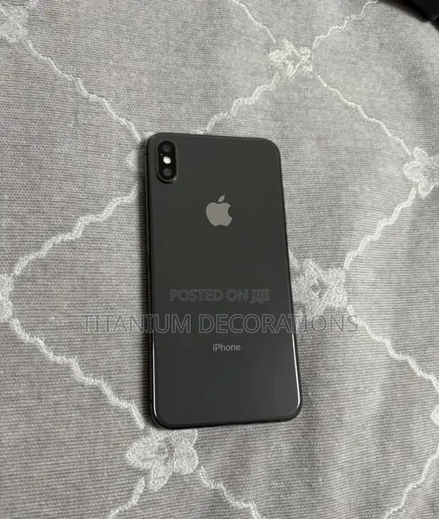 Apple iPhone XS Max 256 GB Black · Photo 1