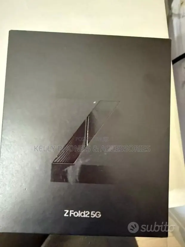 New Samsung Galaxy Z Fold 3 256 GB Black · Photo 1