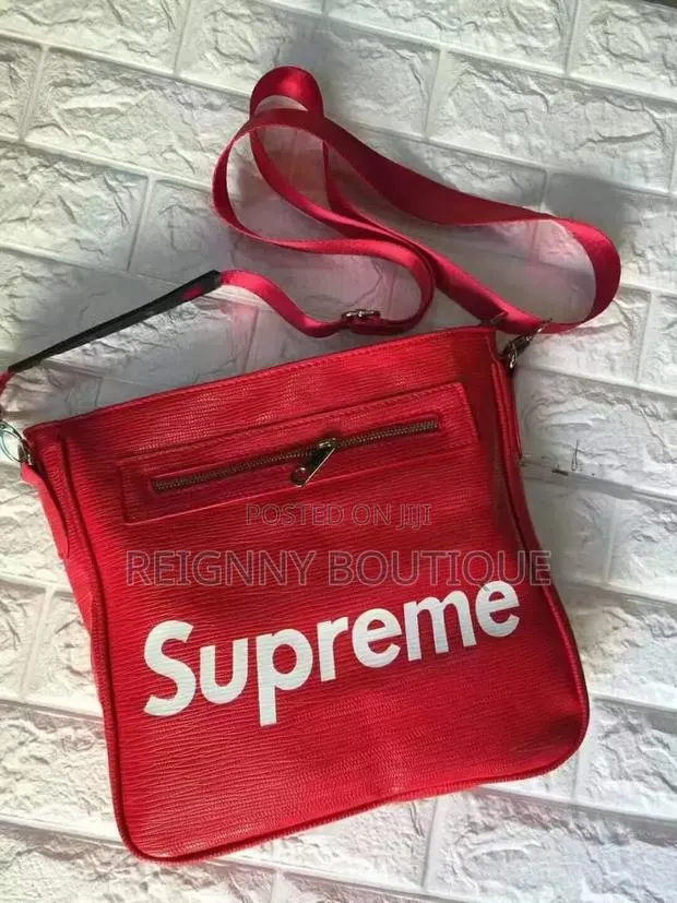 Supreme Side Bag · Photo 1