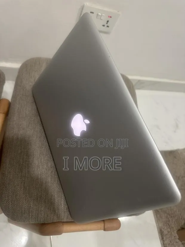Laptop Apple MacBook Pro 2012 8GB Intel Core i5 HDD 1T · Photo 1