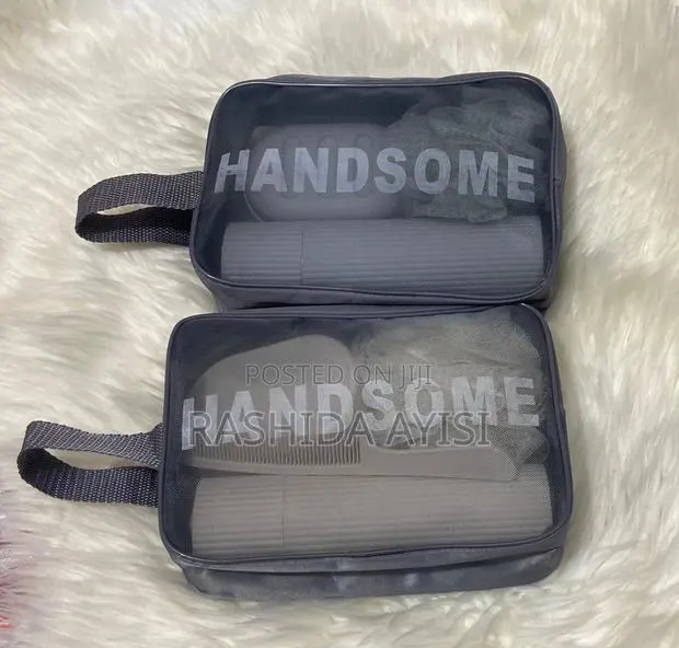 Spong Bag With Items · Photo 1
