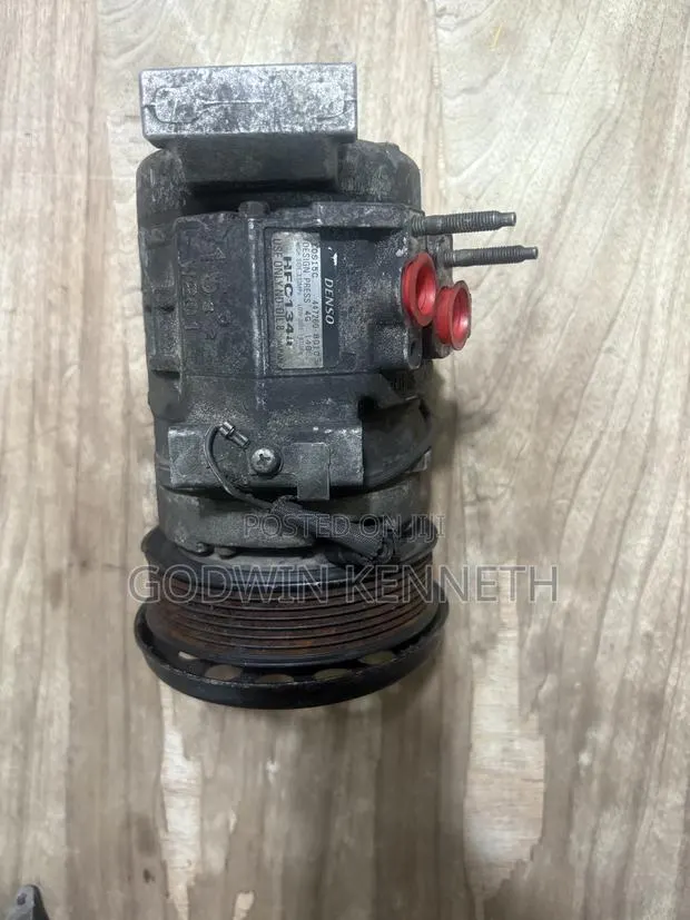 Toyota Rav4 2005 Model a/C Compressor · Photo 1
