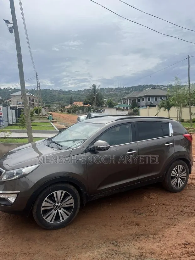 Kia Sportage LX 4dr SUV (2.4L 4cyl 6A) 2014 Beige · Photo 1