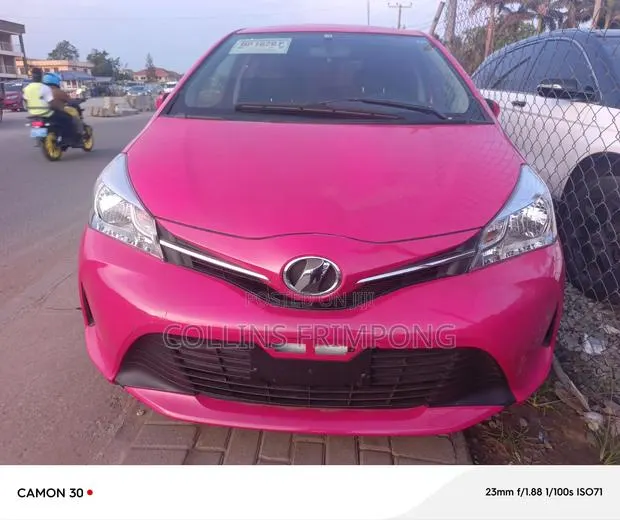 Toyota Vitz 1.5 FWD 5dr 2015 · Photo 1