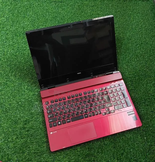 Laptop NEC N22A 8GB Intel Core i3 HDD 1T · Photo 1
