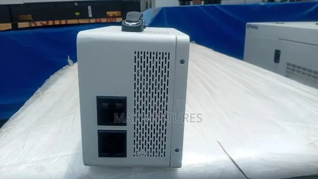 1KVA 300W Portable Power Station Inverter · Photo 1