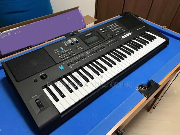 PSR E473 for Rent · Photo 1