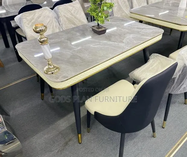 4 Seater Marble Dining Table · Photo 1