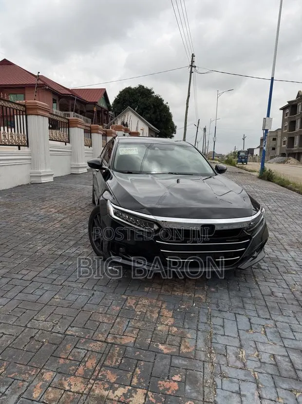 Honda Accord 2019 Black · Photo 1