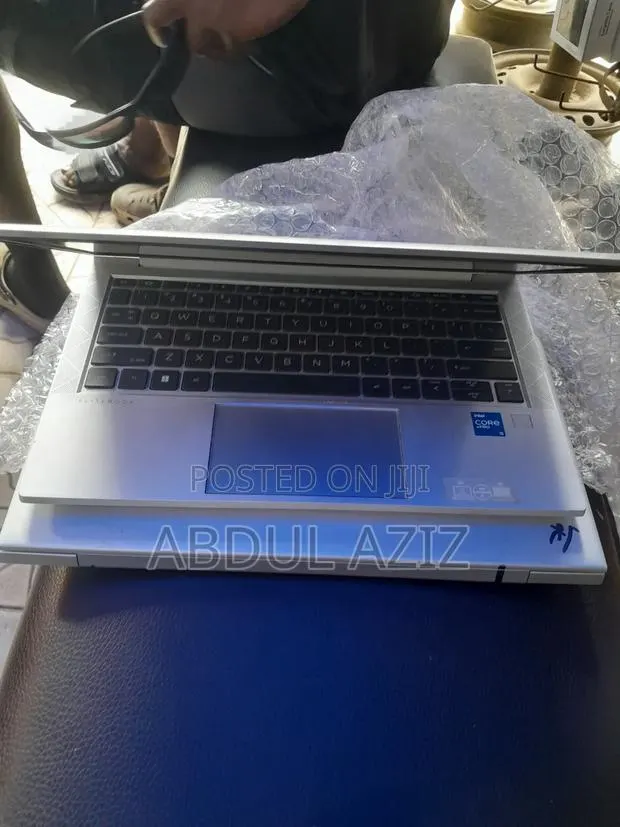 Laptop HP EliteBook 840 G6 8GB Intel Core i5 SSD 256GB · Photo 1