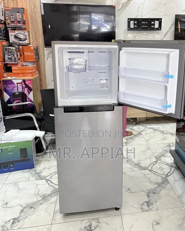Extremely Quality Samsung Rt28 Double Door Electric Fridge(Gray). · Photo 1