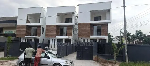 4bdrm House in East Legon American for sale · Photo 1