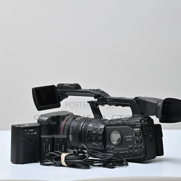 Canon XF300 Professional Camcorder // Excellent// 8months Warranty · Photo 1