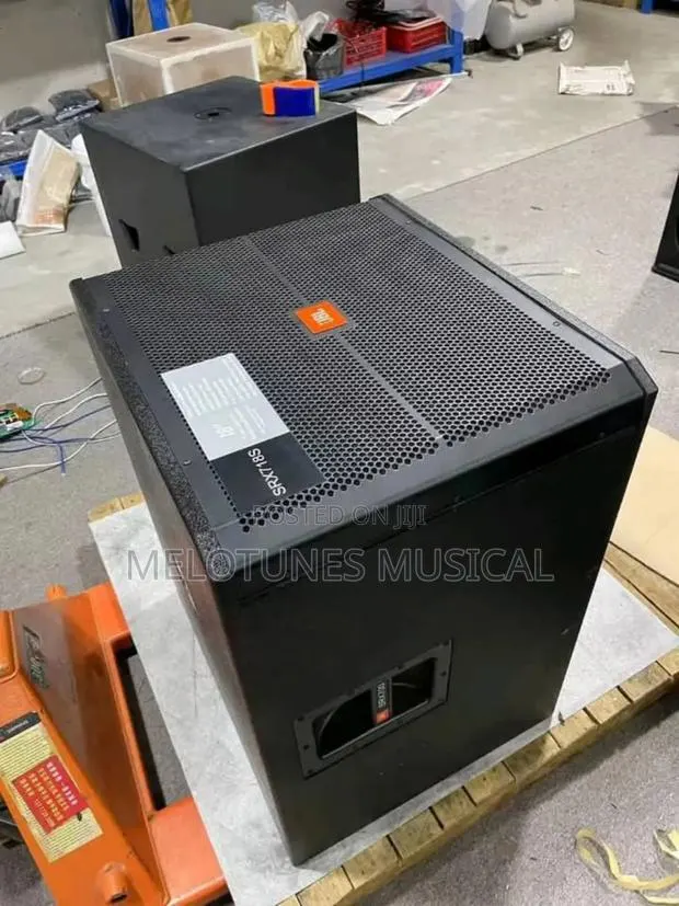 JBL Srx718s 18" Compact High-Power Subwoofer/Bass Speakers · Photo 1