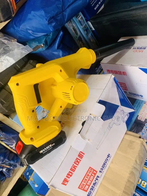 Rechargeable Air Blower With Battery · Photo 1