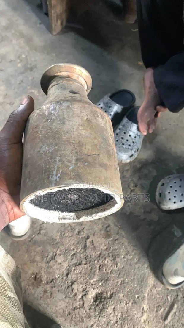Original Homeused Catalytic Converters · Photo 1
