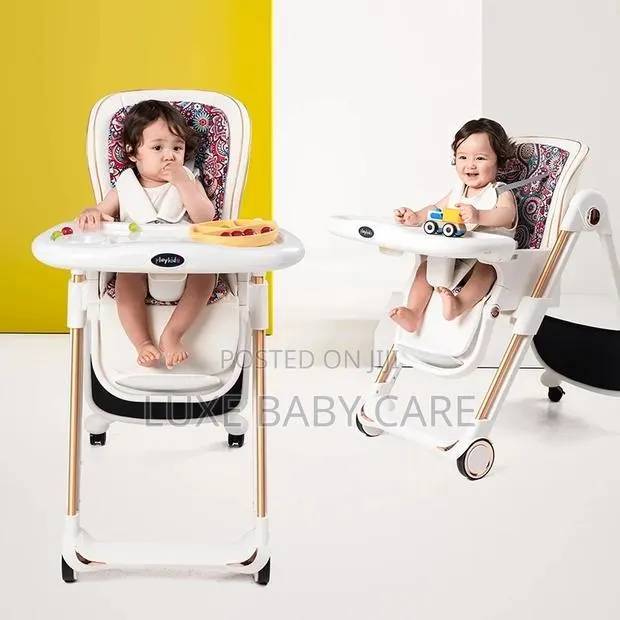 High Chair With Adjustable Height · Photo 2