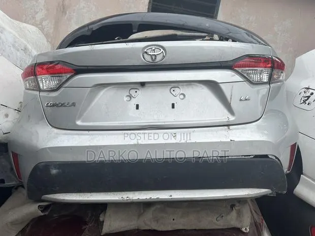 Toyota Corolla 2020-2025 Back Cut Complete Available · Photo 1