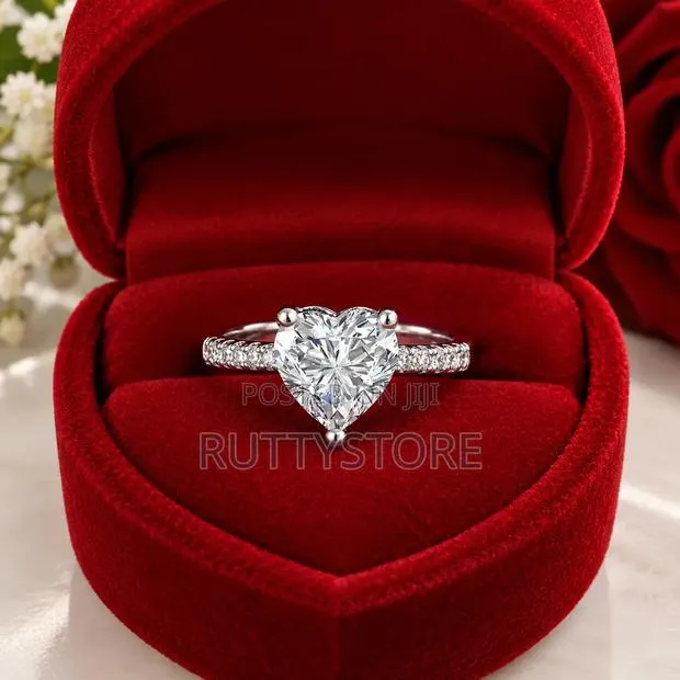 Heart Shaped 925 Sterling Engagement Ring (Adjustable) · Photo 1