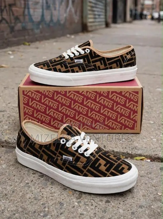 Custom Low-Top Canvas Sneakers · Photo 1