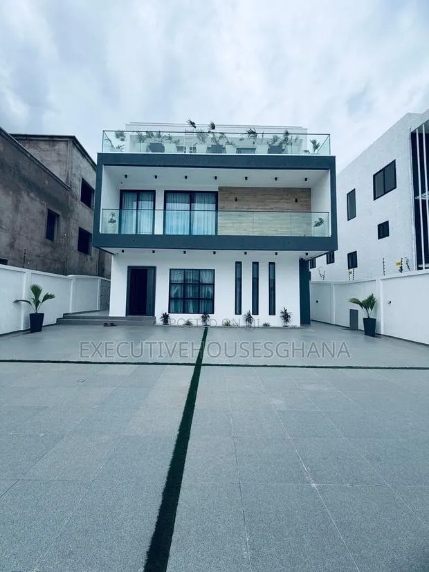 Furnished 5bdrm House in Executivehousesghana, Tema Metropolitan · Photo 1
