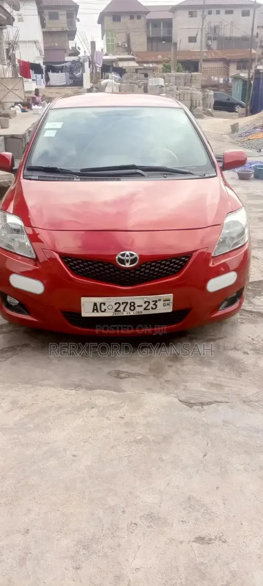 Toyota Yaris 2008 Red · Photo 1