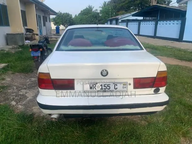 BMW 518i 1990 White · Photo 1