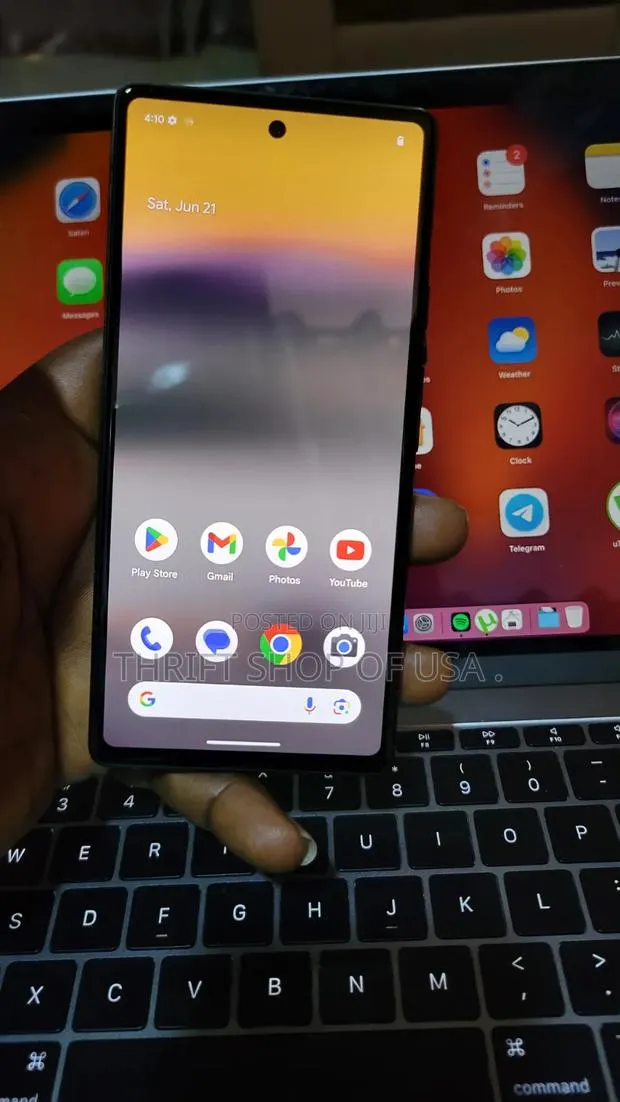 Google Pixel 6a 128 GB Gray · Photo 1