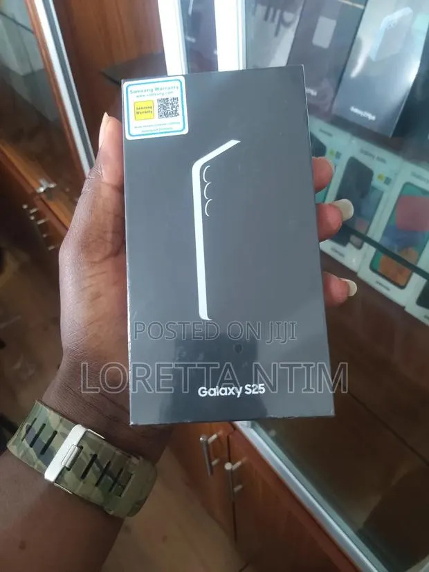 New Samsung Galaxy S25 256 GB Gray · Photo 1